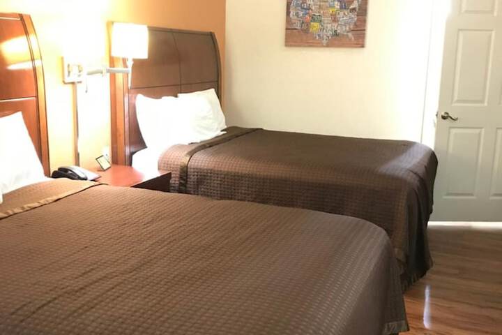 Room 6 of 29
