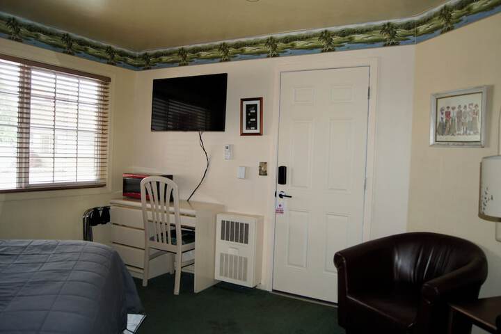 Room 45 of 65