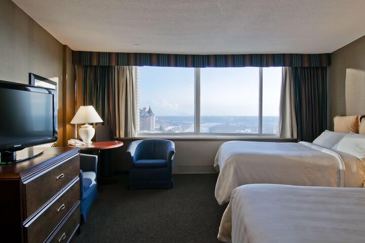 Room 14 of 60