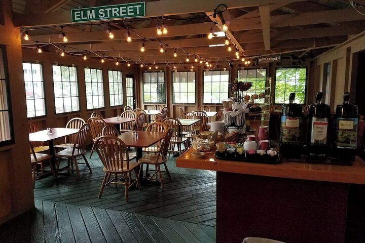 Cedar Crest Inn