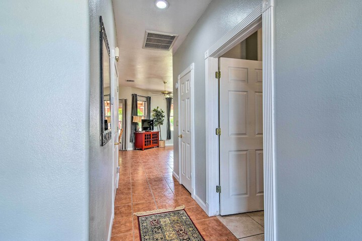 Tranquil Eloy Apartment w / Oasis Courtyard!