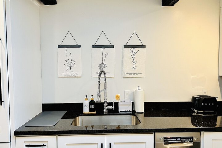 Bespoke Inn Flagstaff