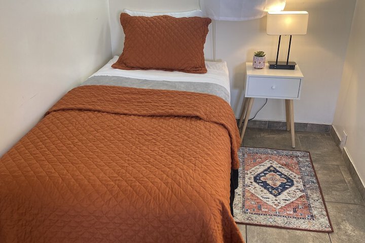 Room 52 of 58