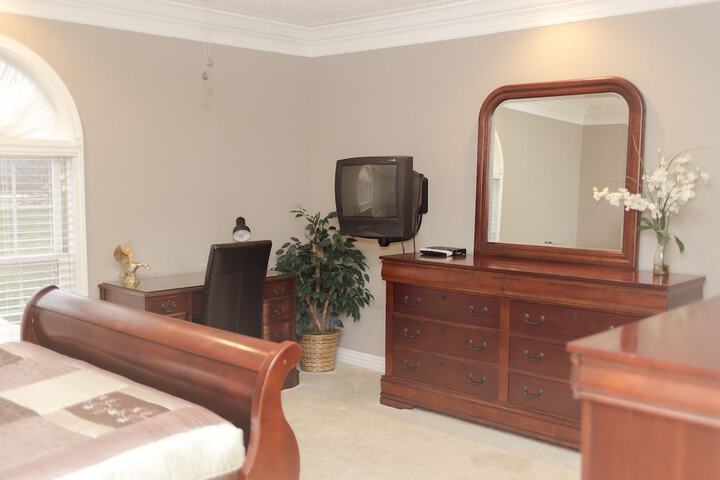 Room 19 of 44