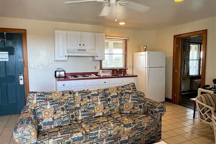 Pony Island Inn