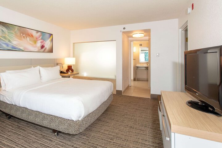 Room 21 of 66