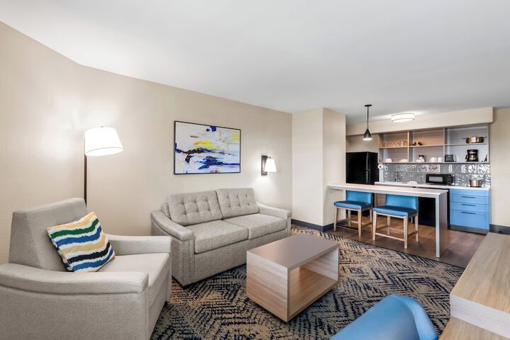 Candlewood Suites VICTORIA by IHG