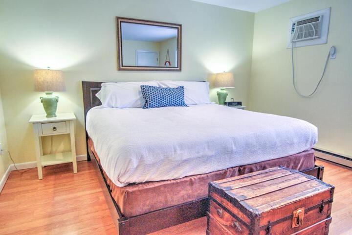 East Shore Lodging