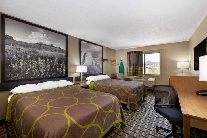 Super 8 by Wyndham O Neill NE