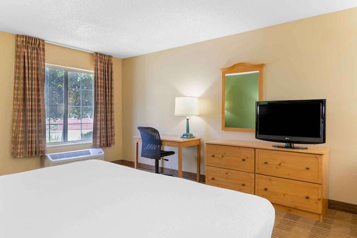 Room 31 of 33