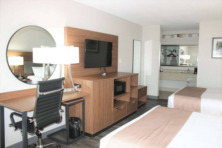 Room 36 of 83