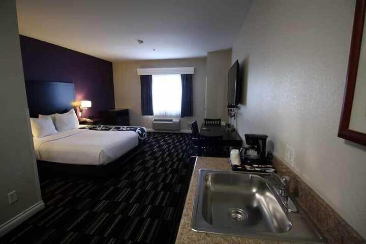 The Hotel Oceanside