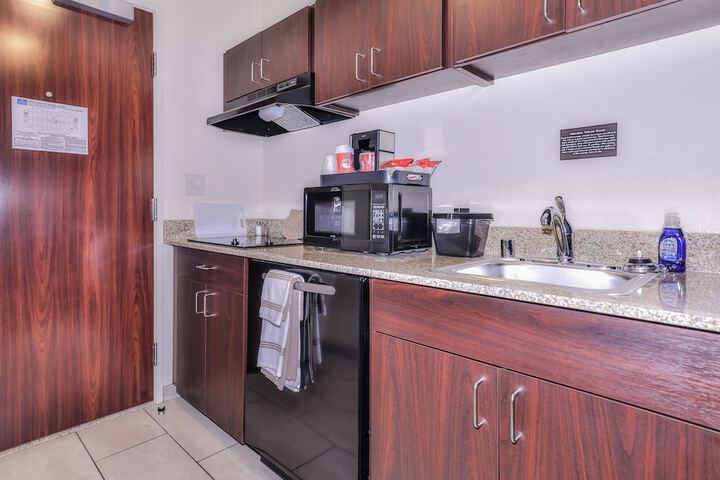 Cobblestone Hotel & Suites - Monte Vista
