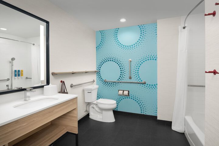 Room 10 of 47