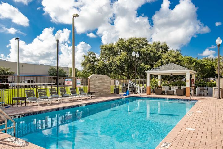 Pool 3 of 49
