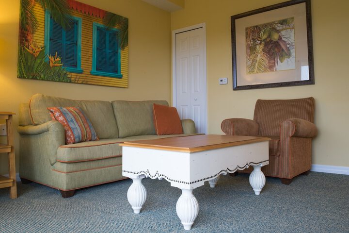 Barefoot Suites