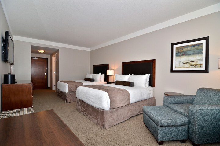 Room 44 of 64