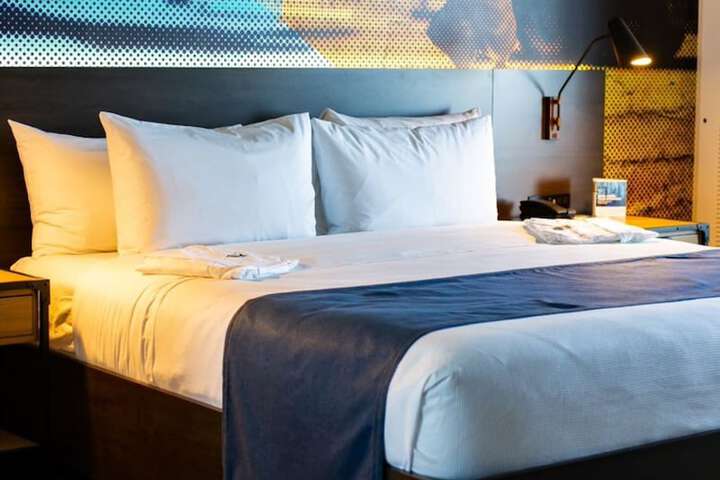 Hotel Indigo Tulsa DWTN-Entertainment Area by IHG