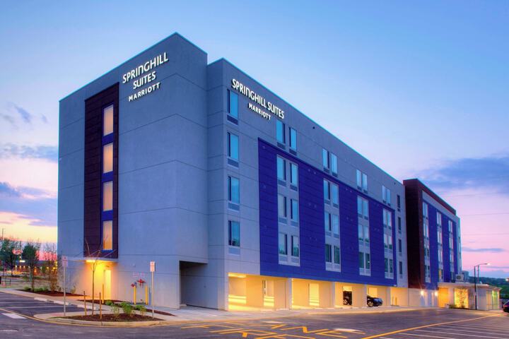 Hotel 2 of 18