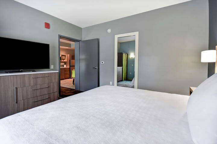 Room 10 of 39