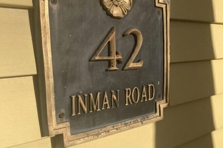Room 179 of 468