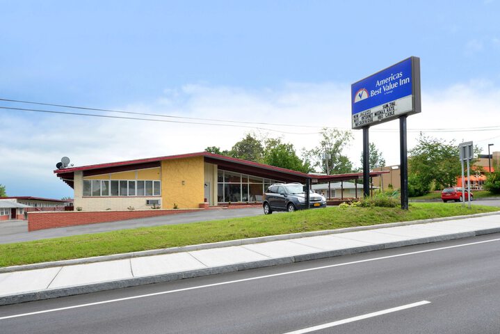 Americas Best Value Inn Geneva