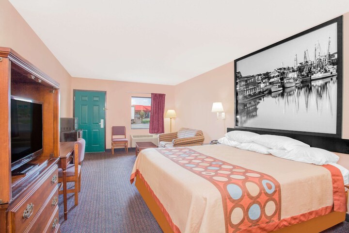 Room 20 of 23