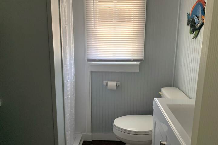 Room 73 of 90
