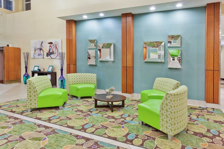 Hotel 4 of 40
