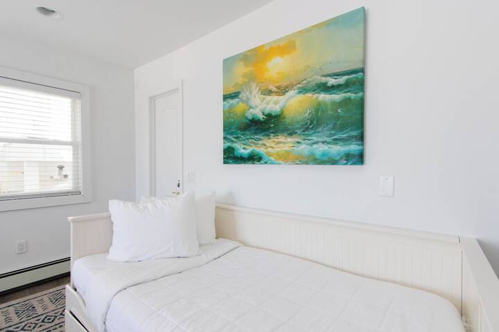 The Montauk Soundview