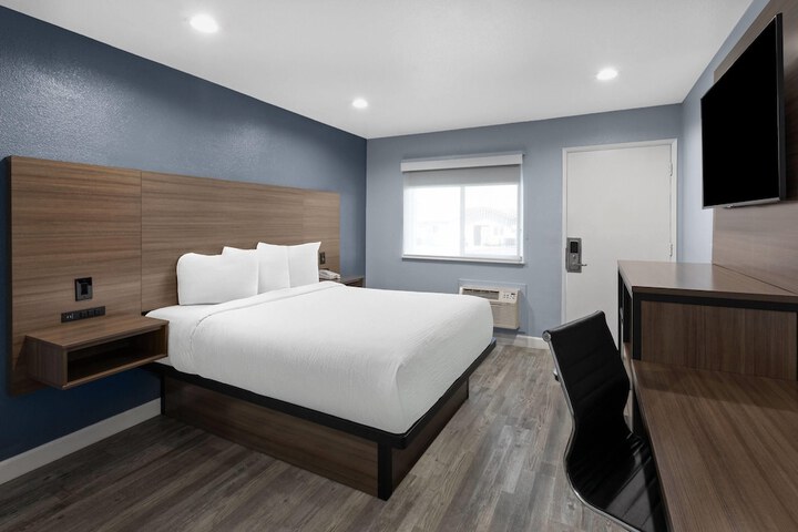 Days Inn by Wyndham Arroyo Grande / Pismo Beach