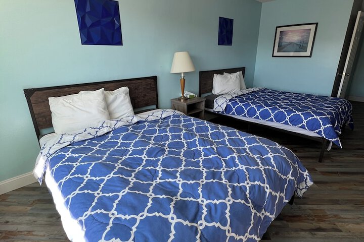 Ambassador Inn & Suites