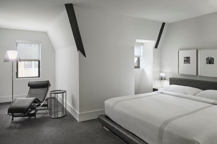 Room 48 of 55