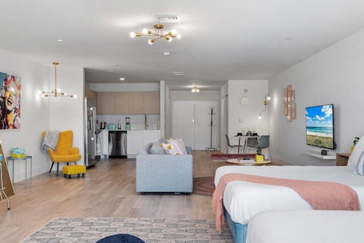 Lofts of Aventura