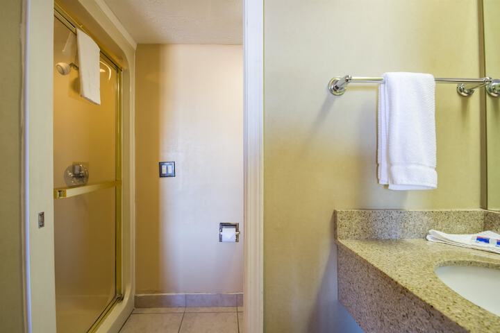 Room 18 of 26