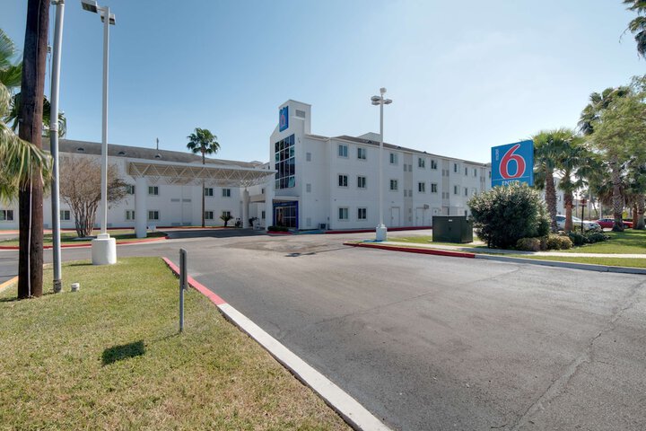 Hotel 3 of 25