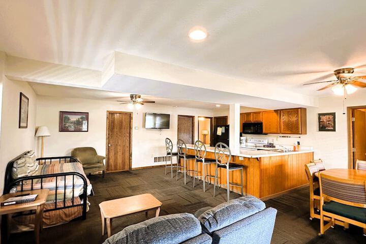 Room 109 of 299
