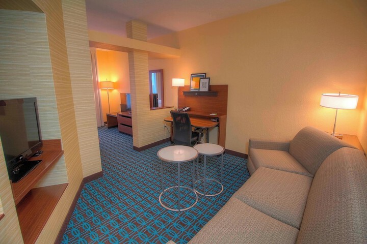 Room 21 of 27