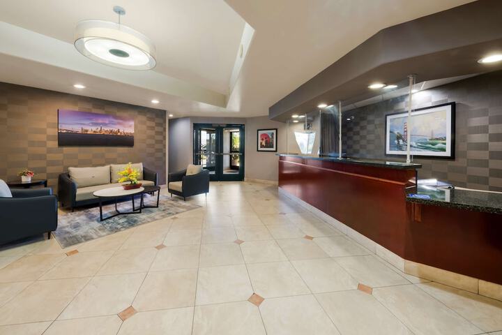Hotel Interior 12 of 38