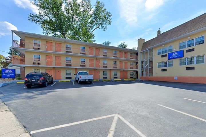 Media Inn and Suites