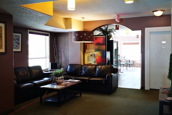 Hotel Interior 10 of 27
