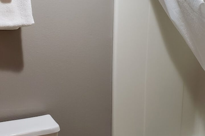 Motel 6 Kewanee IL