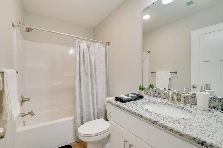 Family-friendly Ozark Villa - Centrally Located