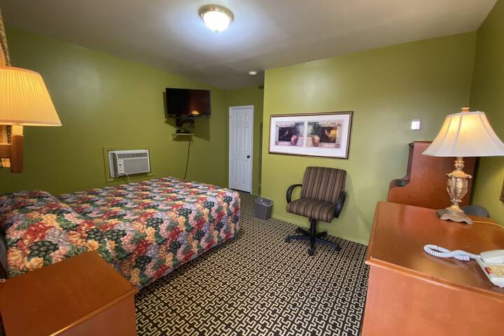 Lincoln Motel
