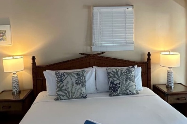 Room 37 of 171