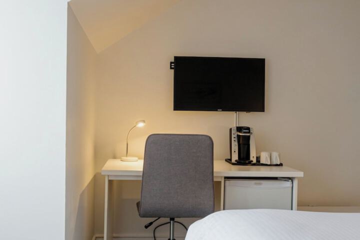 Room 17 of 69