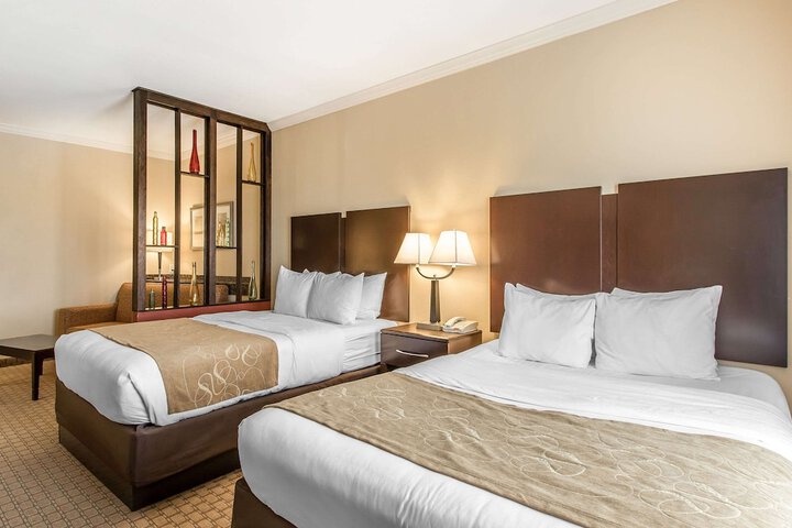 Room 18 of 36