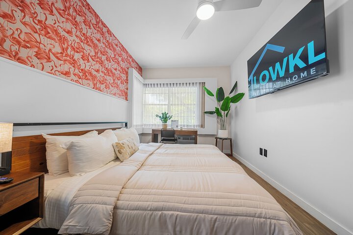 Room 44 of 58