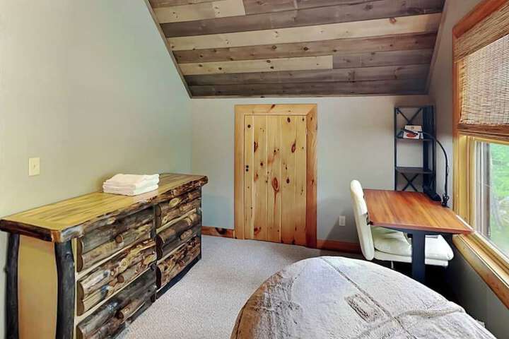 Maple Manor by Taylor Made Deep Creek