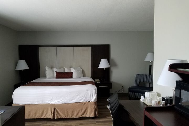 Room 18 of 31
